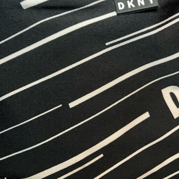 DKNY Sports Leggings - Picture 4 of 5